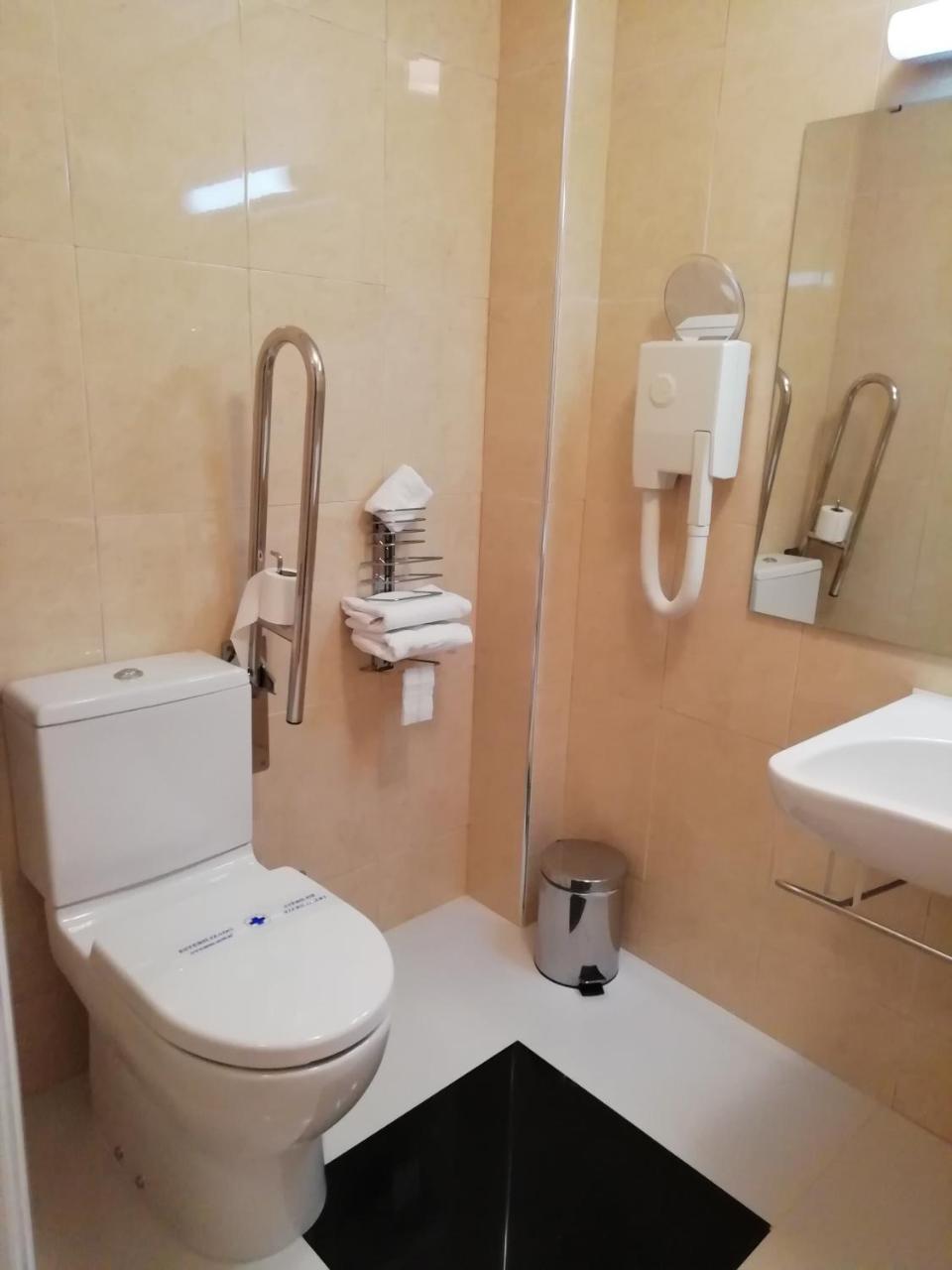 Hotel Turismo Miranda 미란다도두로 외부 사진